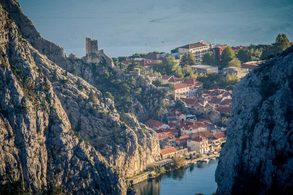 Apartments Dada Omiš Eksteriør billede