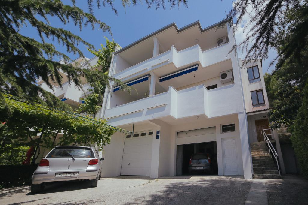 Apartments Dada Omiš Eksteriør billede